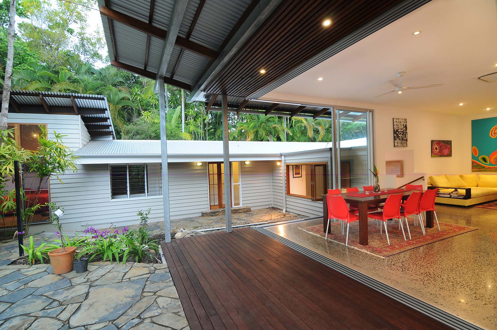 Cairns Custom Homes